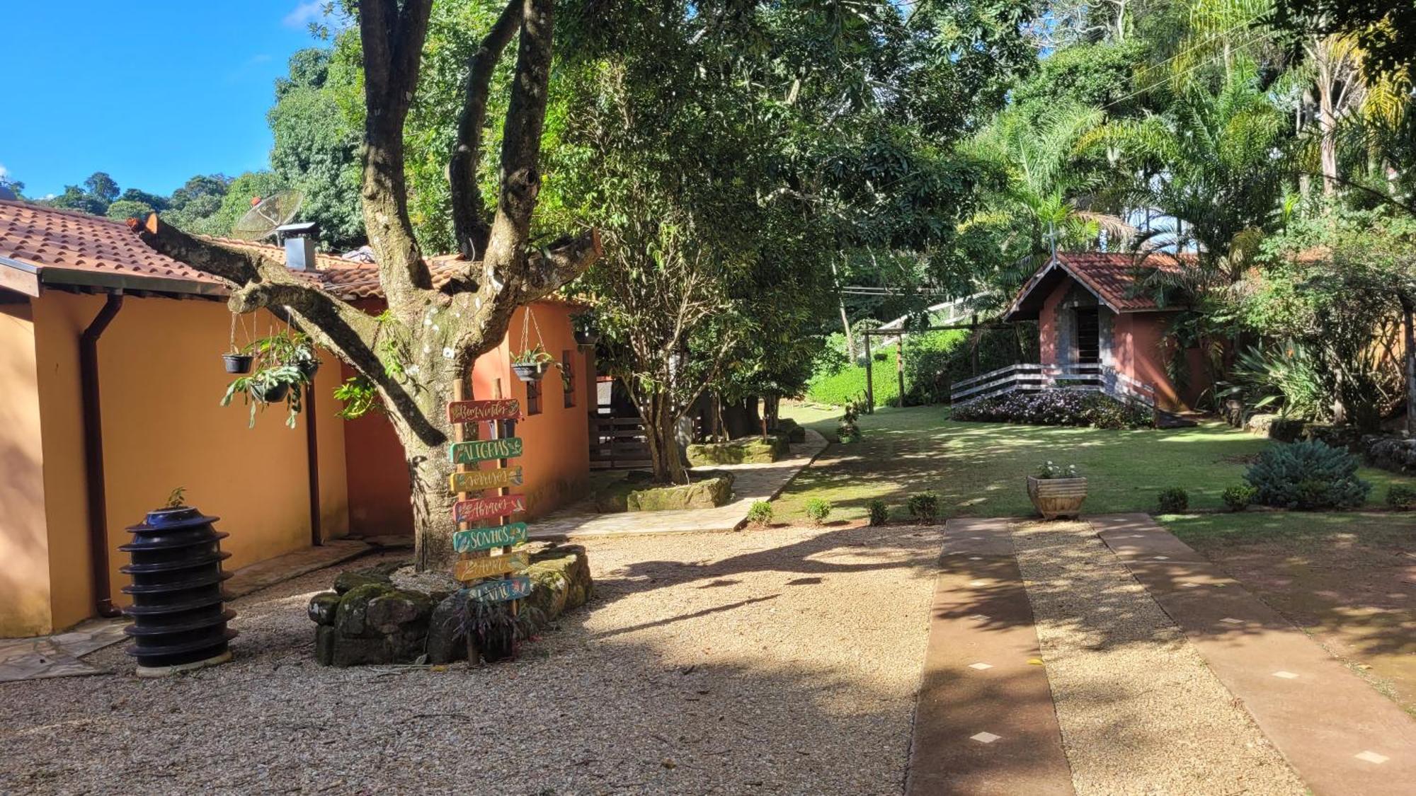 Villa Chácara Alto do Vale Bueno Brandão Exterior foto